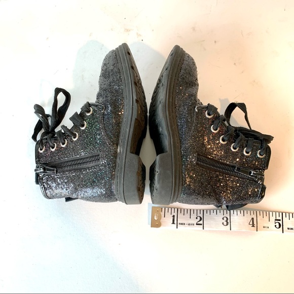 JOJO SIWA Black Glitter/Sparkle Bow High-Top Sneakers—SZ. 6 - Picture 9 of 16